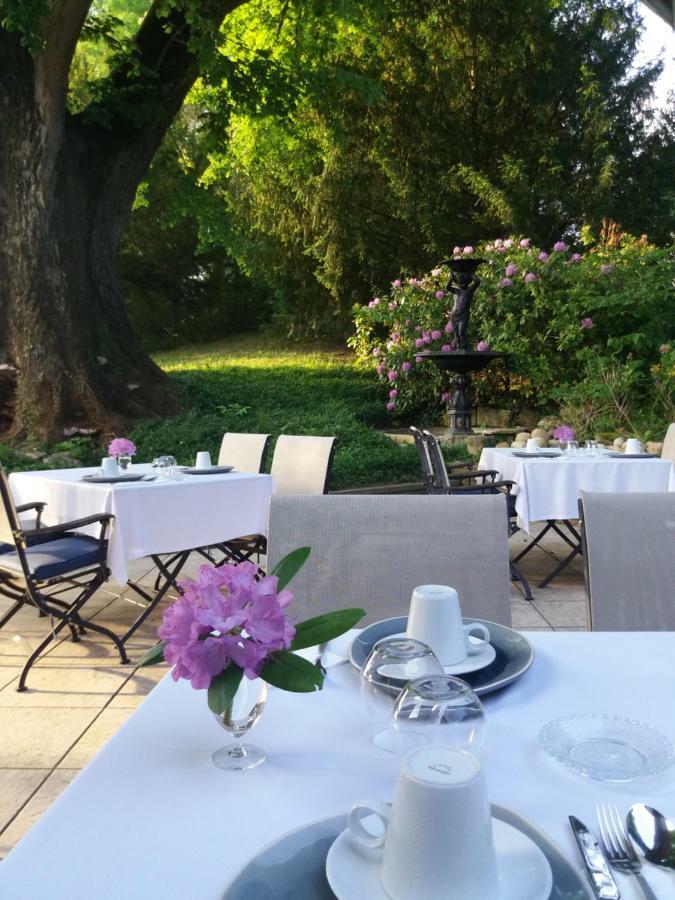 Auberge De "L'Hostellerie Le Saint Laurent" - Hotel Restaurant - Institut De "Bien Etre" Et Ses "Appart Hotel" Exterior foto